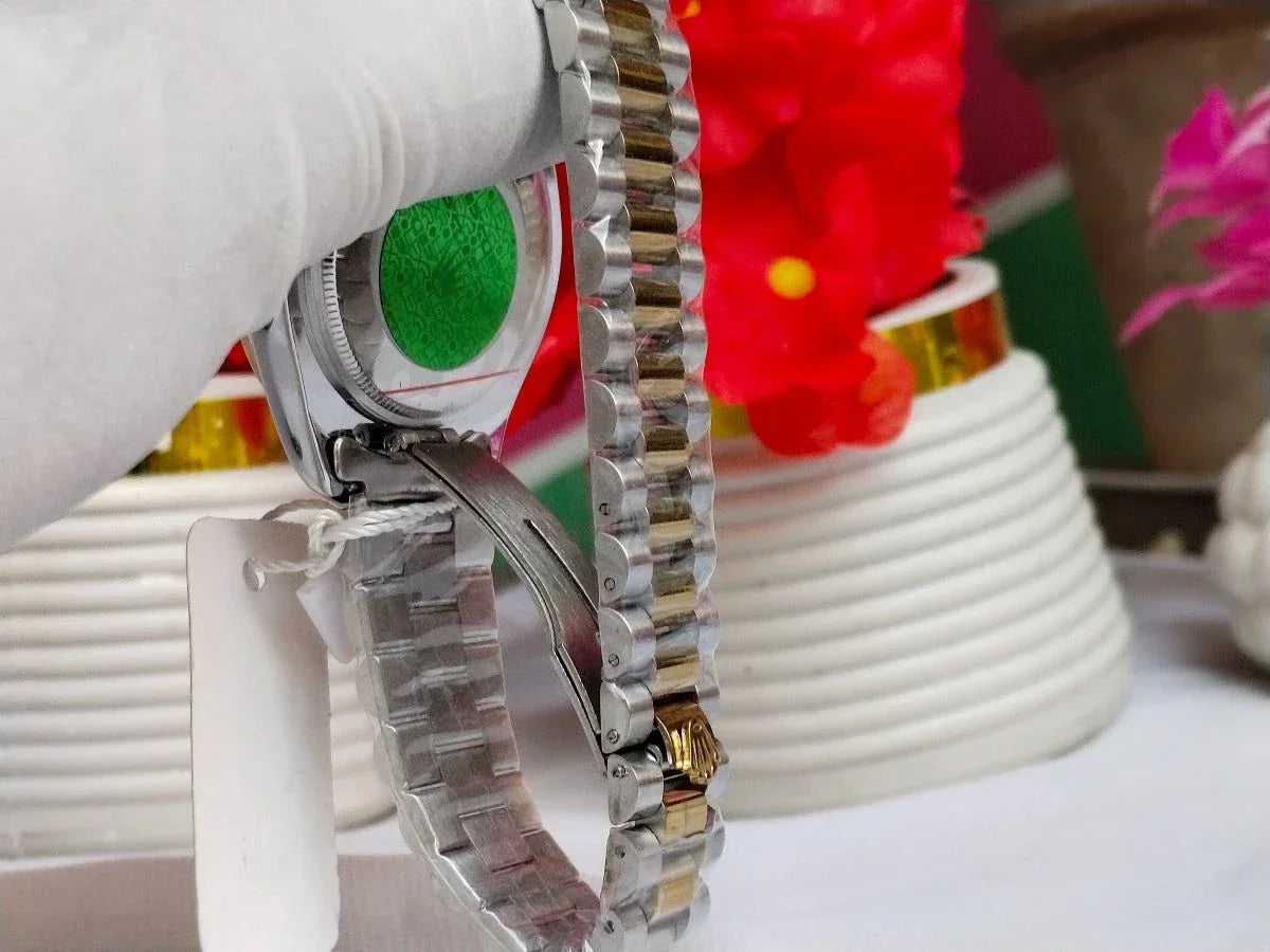 Royal Silver Gold β Mirror Shine, Premium Presence