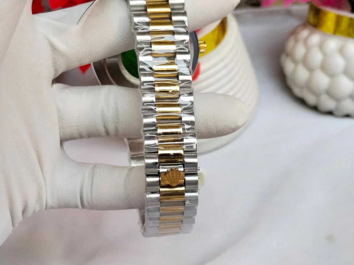 Royal Silver Gold – Mirror Shine, Premium Presence